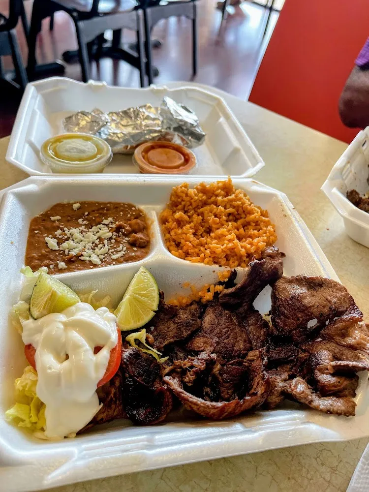 Carnitas Plate